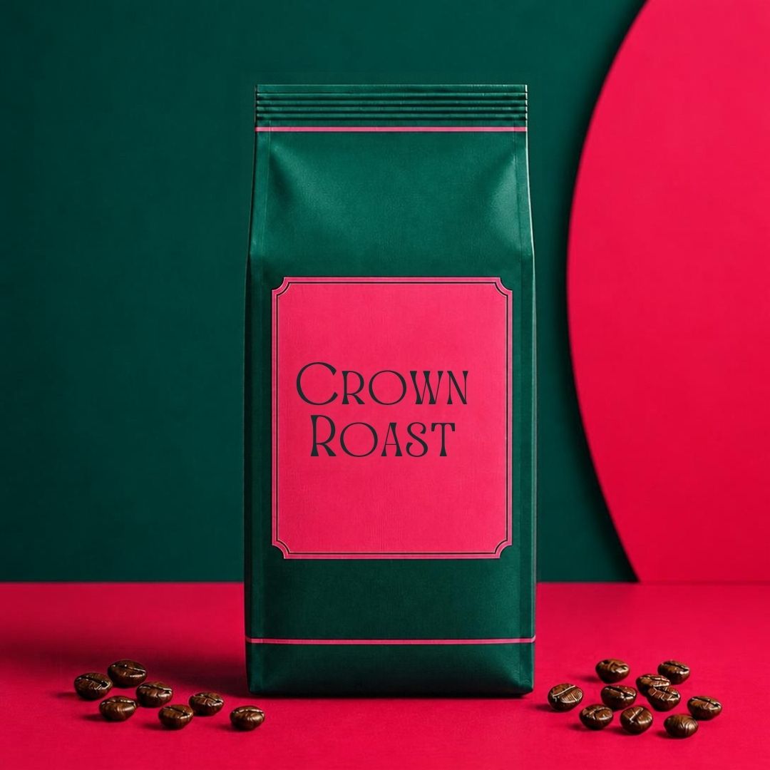 深緑のパッケージと鮮やかなピンクのCROWN ROASTラベル